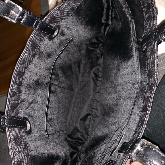 Black Michael Kors Leather Tote Bag - Picture 5 of 7